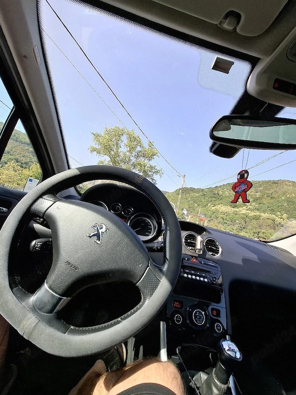 PEUGEOT 308 2013 — imagine 4