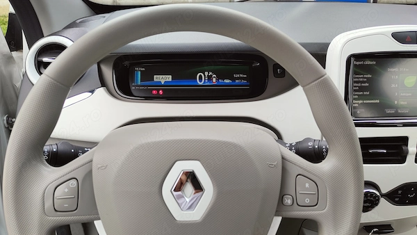 RENAULT Zoe 2016 — imagine 3