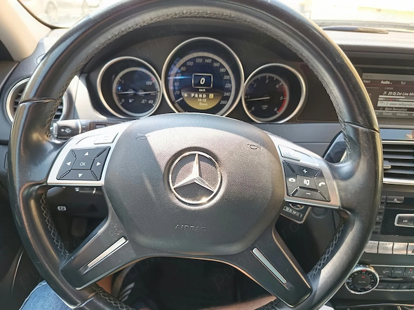 MERCEDES-BENZ E-Class 2013 — imagine 5