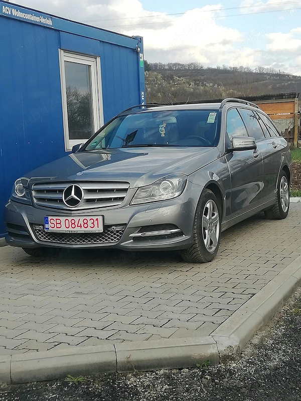 MERCEDES-BENZ E-Class 2013 — imagine 10