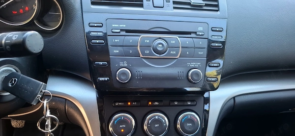 MAZDA 6 2010 — imagine 8
