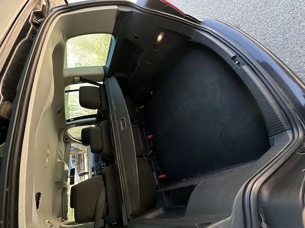 VOLKSWAGEN Touran 2006 — imagine 9