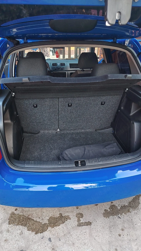 SKODA Fabia 2009 — imagine 3