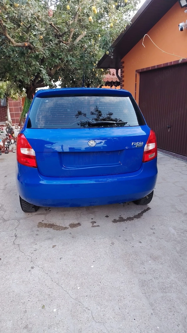 SKODA Fabia 2009 — imagine 2