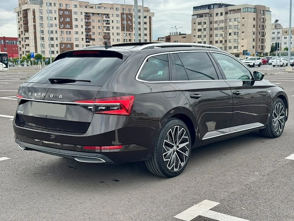 SKODA Superb 2020 — imagine 4