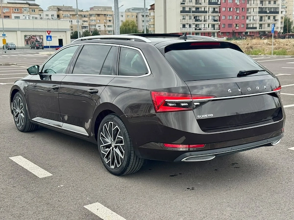 SKODA Superb 2020 — imagine 5