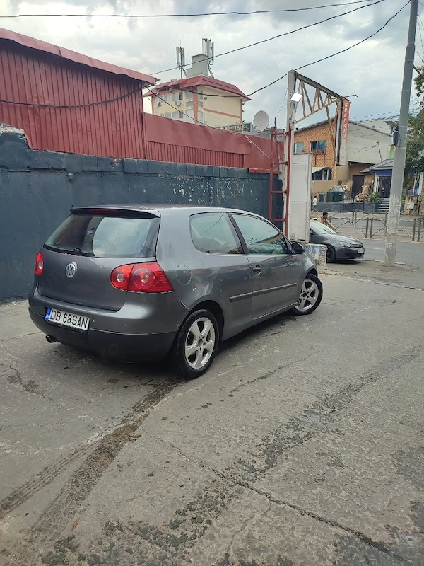 VOLKSWAGEN Golf 2005 — imagine 4