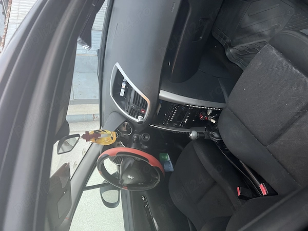 PEUGEOT 207 2009 — imagine 9