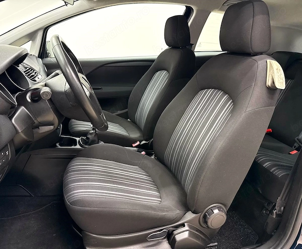 FIAT Punto 2011 — imagine 14
