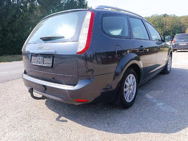 FORD Focus 2011 — imagine 4