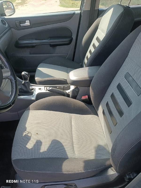 FORD Focus 2011 — imagine 9