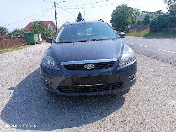 FORD Focus 2011 — imagine 4