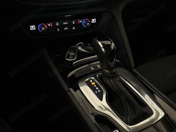 OPEL Insignia 2019 — imagine 14
