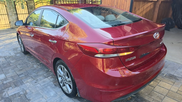 HYUNDAI Elantra 2016 — imagine 3