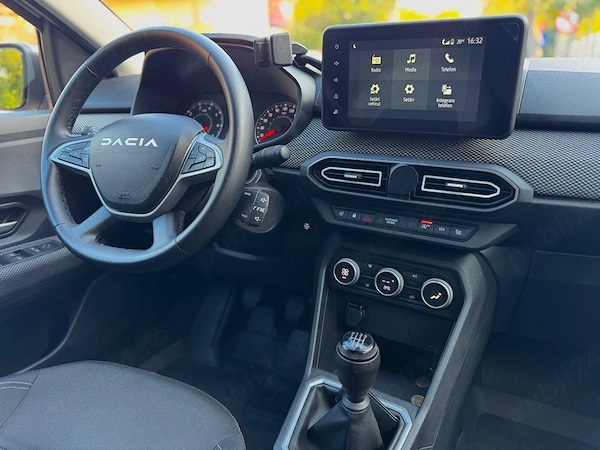 DACIA Logan 2023 — imagine 7