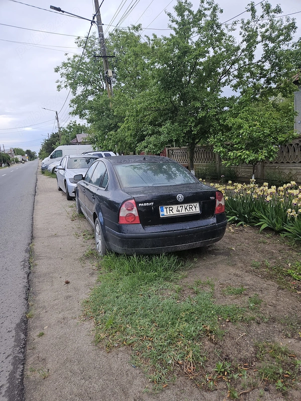 VOLKSWAGEN Passat 2003 — imagine 3