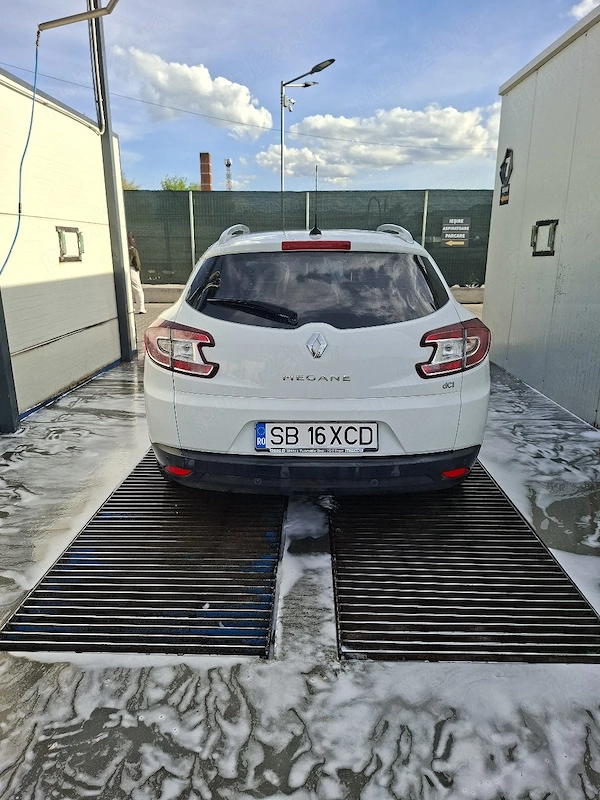 RENAULT Megane 2013 — imagine 3