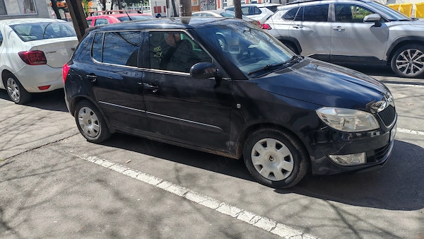 SKODA Fabia 2011 — imagine 3