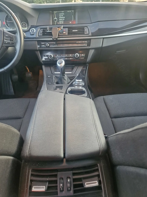 BMW 5 Series 2011 — imagine 6