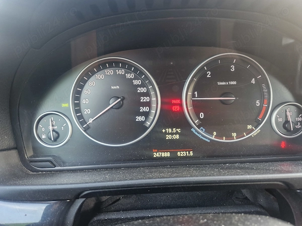 BMW 5 Series 2011 — imagine 5