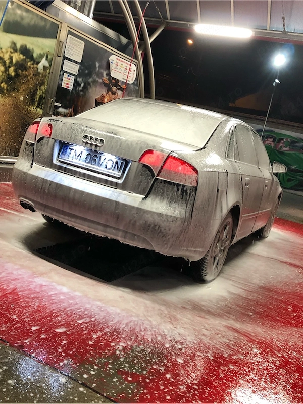 AUDI A4 2007 — imagine 2