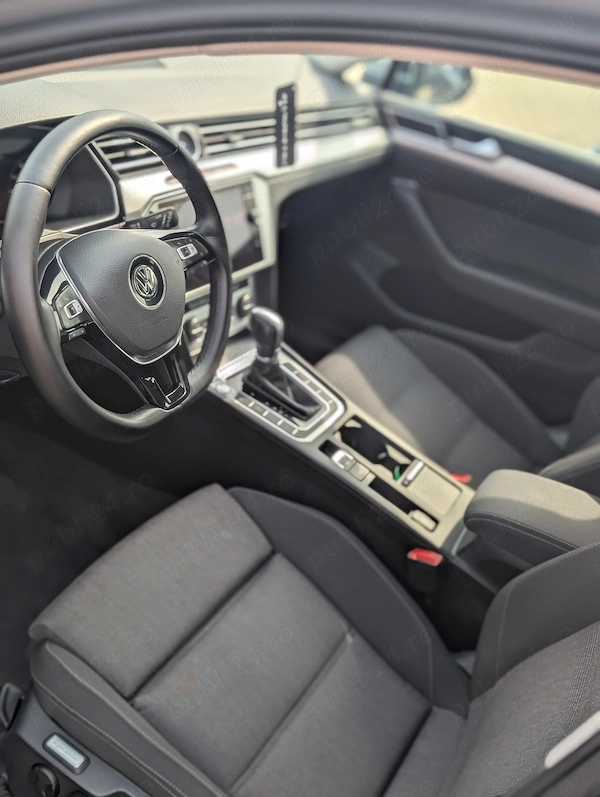 VOLKSWAGEN Passat 2018 — imagine 3