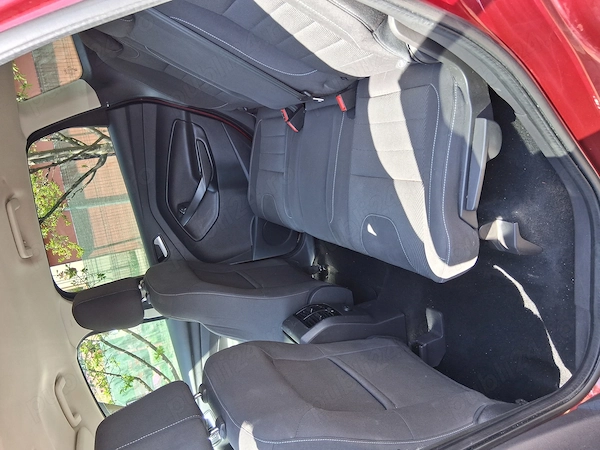 FORD Kuga 2016 — imagine 2