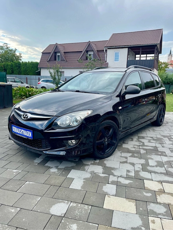 HYUNDAI i30 2011 — imagine 4