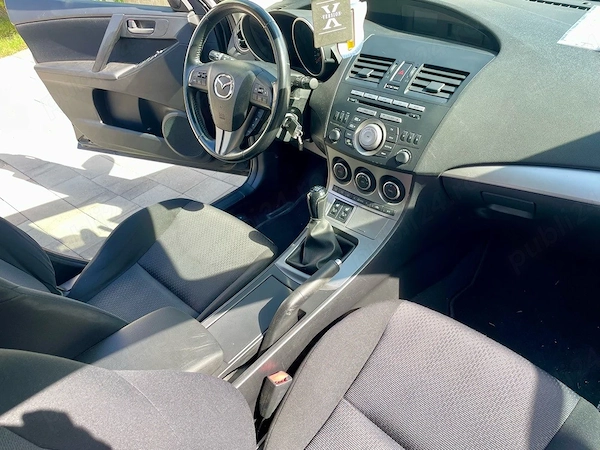 MAZDA 3 2009 — imagine 2