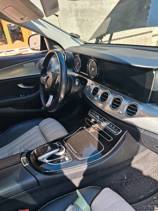 MERCEDES-BENZ E-Class 2018 — imagine 2