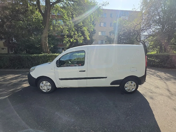 RENAULT Kangoo 2020 — imagine 2