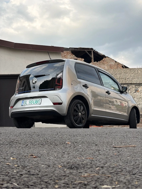VOLKSWAGEN Up 2021 — imagine 8