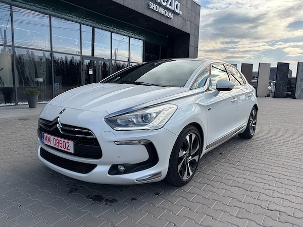 CITROËN DS5