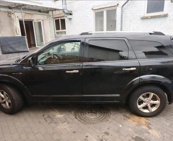 DODGE Journey 2010 — imagine 3