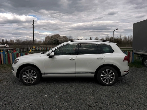 VOLKSWAGEN Touareg 2012 — imagine 3