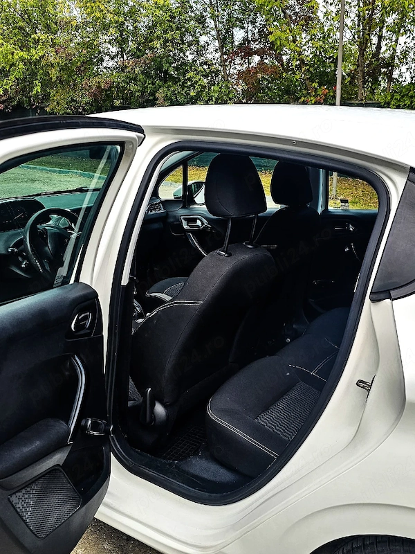 PEUGEOT 208 2015 — imagine 4