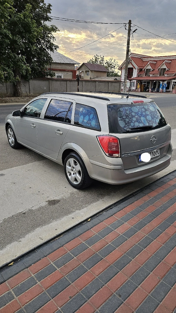 OPEL Astra 2007 — imagine 9