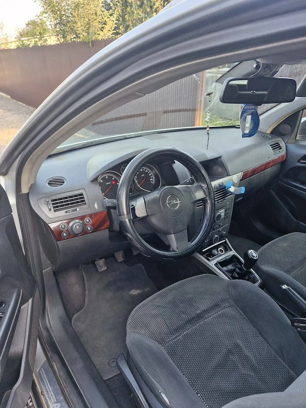 OPEL Astra 2005 — imagine 4