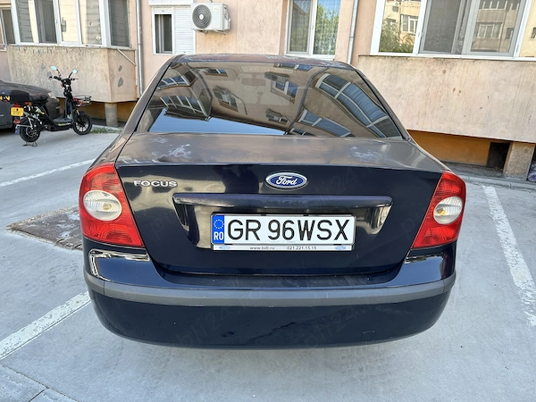 FORD Focus 2005 — imagine 2