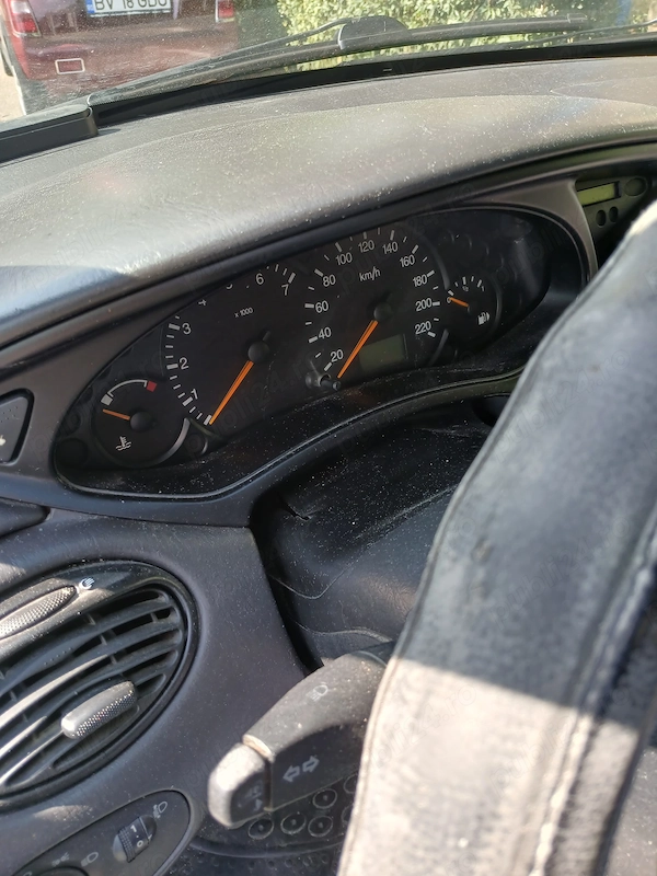 FORD Focus 2003 — imagine 4