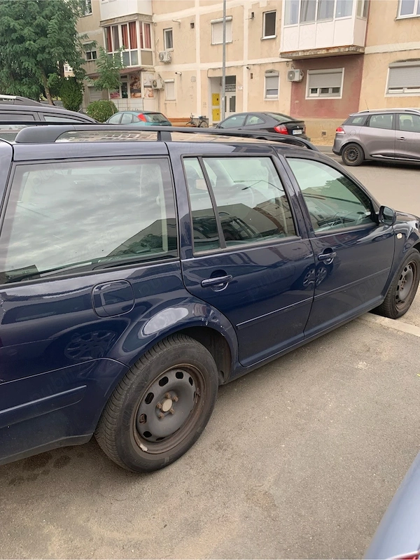 VOLKSWAGEN Golf 2004 — imagine 5