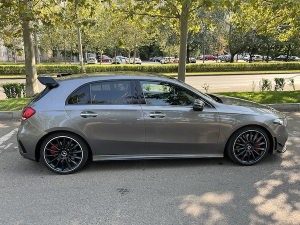 MERCEDES-BENZ A-Class
