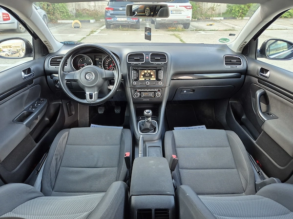VOLKSWAGEN Golf 2010 — imagine 5