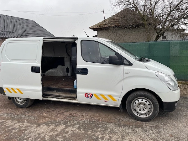 HYUNDAI H-1 2010 — imagine 3