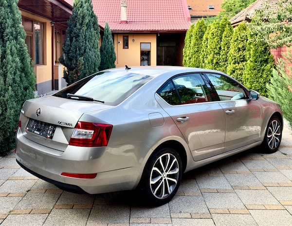 SKODA Octavia 2015 — imagine 4