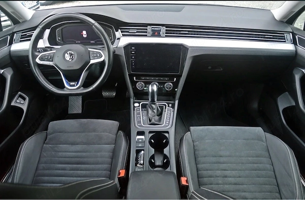 VOLKSWAGEN Passat 2022 — imagine 4