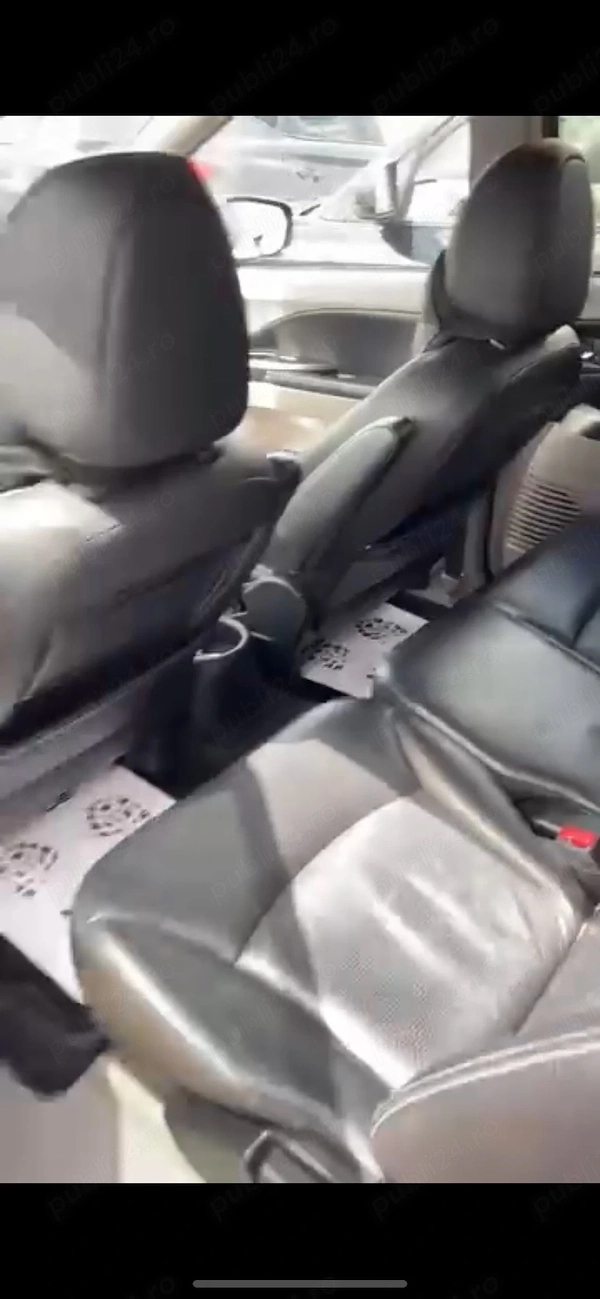 MITSUBISHI Grandis 2006 — imagine 3