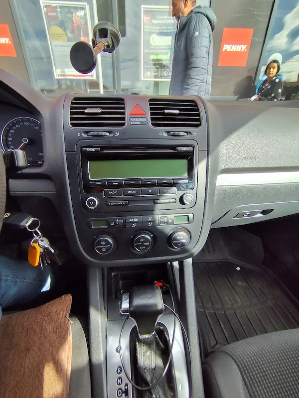 VOLKSWAGEN Golf 2009 — imagine 5