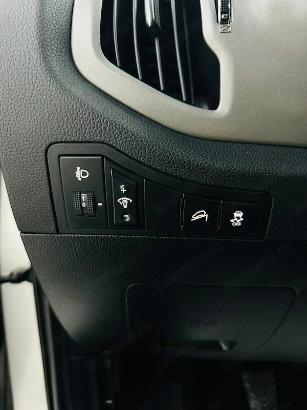 KIA Sportage 2015 — imagine 12
