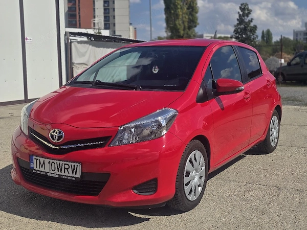 Toyota yaris clima 1.3 100 cp Benzina pilot automat